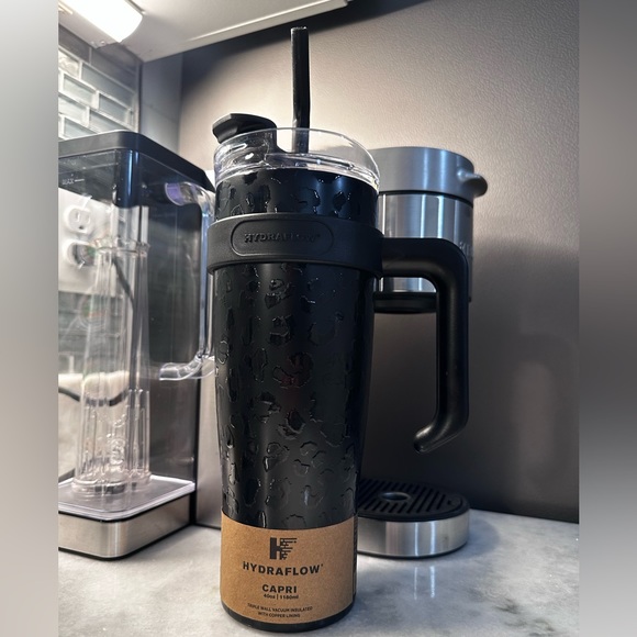 New Limited Edition Hydra Flow unique design Tumbler with Handle - 40oz - Picture 16 of 16